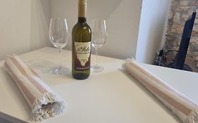 Rooms & Apartment Stelio
